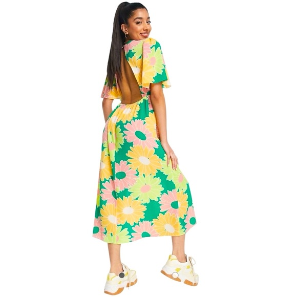 ASOS Dresses & Skirts - ASOS DESIGN Angel Sleeve Midi Dress Open Back in Large Floral Print Size 4